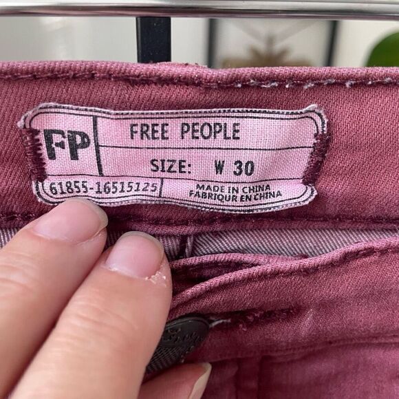 Free People High Rise Muted Red Jeans 30 x 27 - Picture 5 of 7